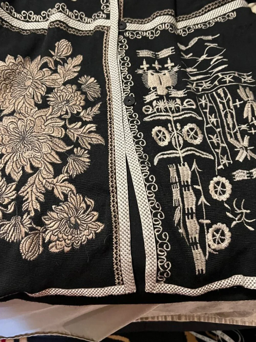 Johnny Was Embroidered Sweater Tunic - Picture 14 of 16